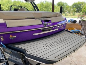 Osta 2016 Malibu 22 Vlx Wakesetter