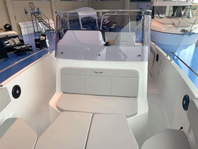 Osta 2022 Bénéteau Boats Flyer 8