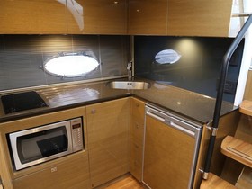 2014 Princess V39