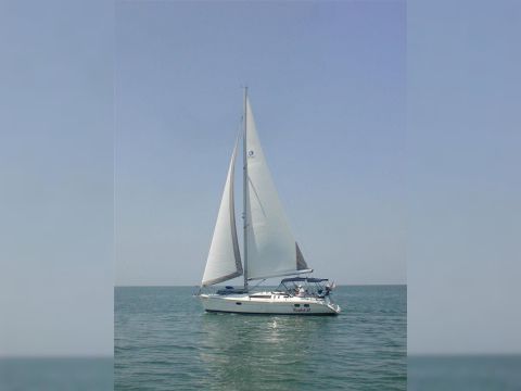 2001 Hunter 380