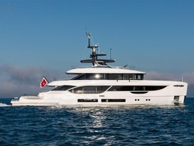 Buy 2022 Benetti Yachts Oasis 34M
