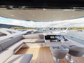 2022 Sunseeker 88 Yacht eladó