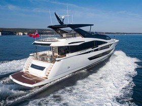 2022 Sunseeker 88 Yacht eladó