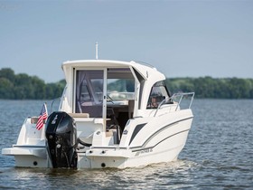 Bénéteau Boats Antares 700