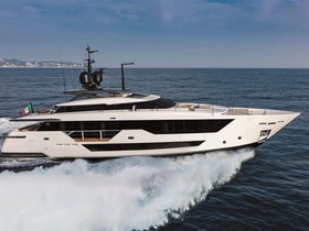 2021 Ferretti Yachts Custom Line 106 till salu