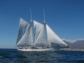 Schooner 125