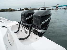 2014 Boston Whaler Boats 320 Outrage Cuddy Cabin til salgs