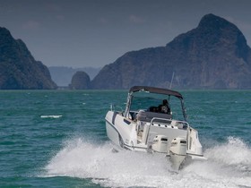 2018 Bénéteau Boats Flyer 8.8 Sundeck на продаж