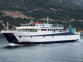 Commercial Boats Semi-Opened Lct With Aft Ramp