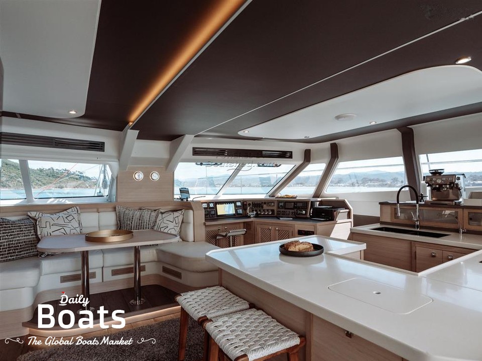 Knysna Yacht 550 for sale. View price, photos and Buy Knysna Yacht 550