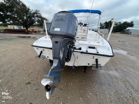 2001 Boston Whaler Boats 220 Dauntless