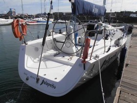 2002 J Boats J109