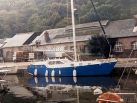 Bruce Roberts Yachts 43