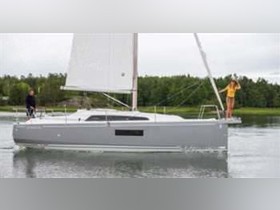 2022 Bénéteau Boats Oceanis 301 на продажу