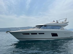 Prestige Yachts 620