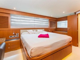 2010 Ferretti Yachts Altura 84 in vendita