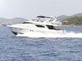 1997 Ferretti Yachts 210