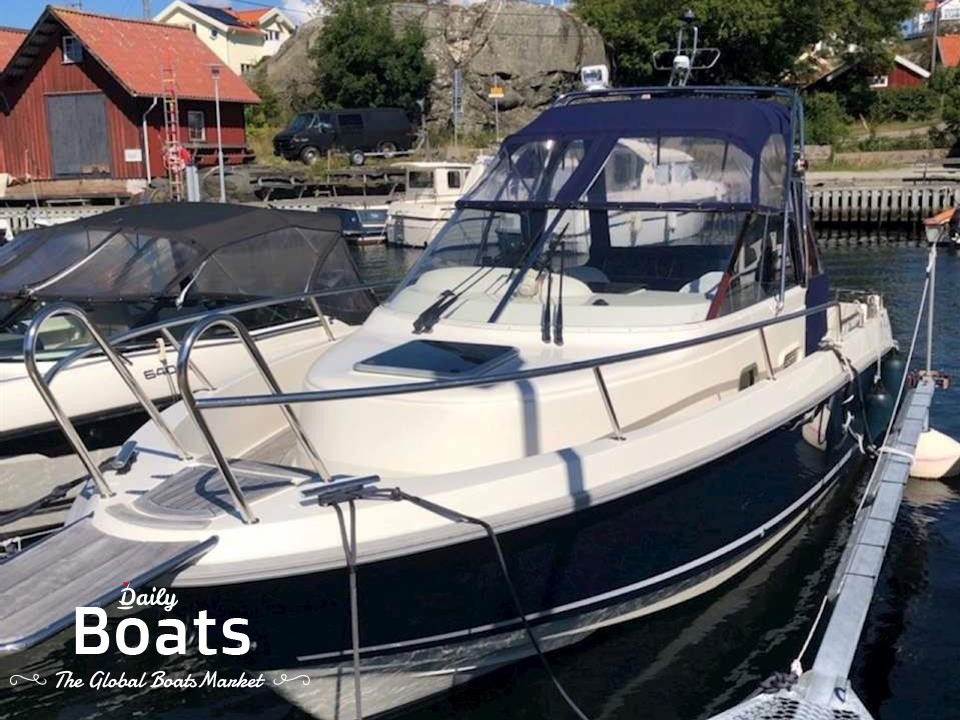 2008 Aquador 25