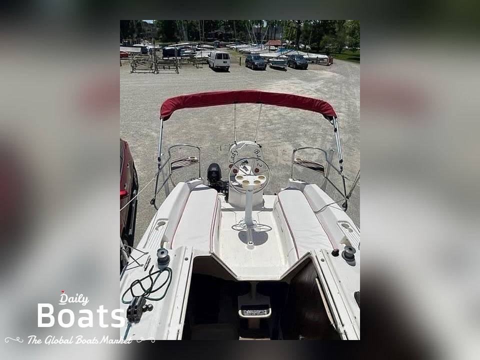 2003 Hunter 260 for sale. View price, photos and Buy 2003 Hunter 260