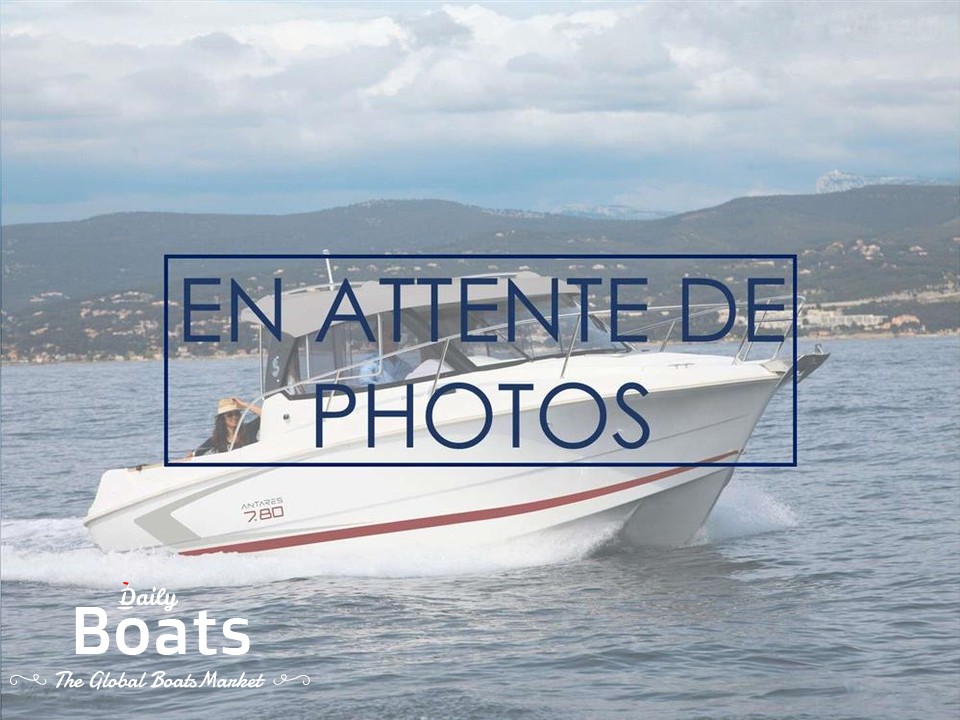 2013 Bénéteau Boats Antares 780
