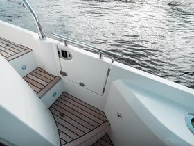 2019 Prestige Yachts 590 eladó