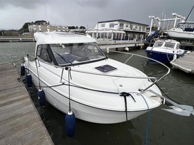 2019 Bénéteau Boats Antares 700 za prodaju
