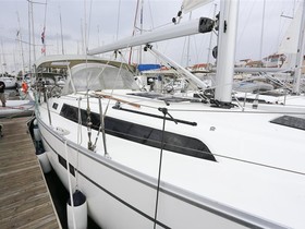 2015 Bavaria Yachts 37 Cruiser til salgs