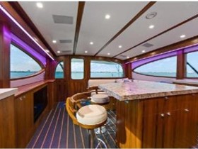 Купить 2021 Hatteras Yachts