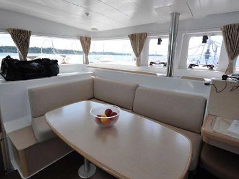 2010 Lagoon 400 til salg