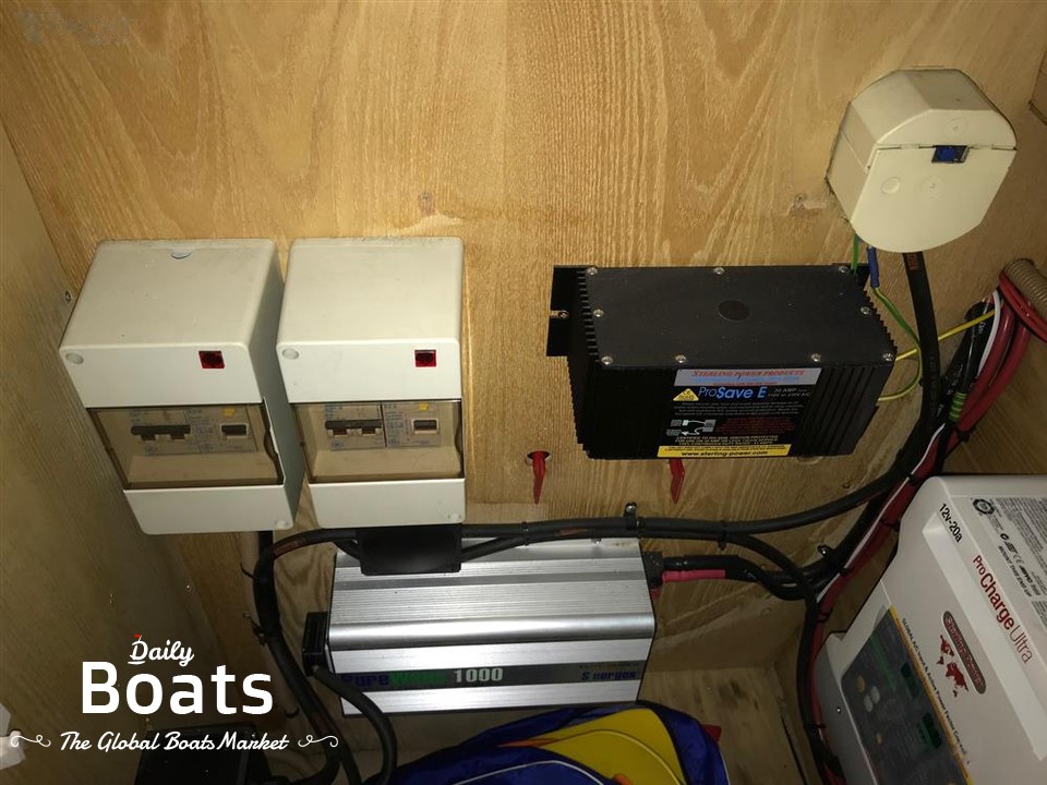 1998 Sea Otter 26 Narrowboat for sale. View price, photos and Buy 1998