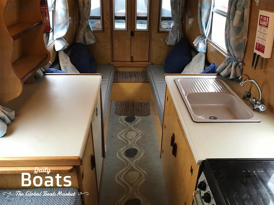 1998 Sea Otter 26 Narrowboat for sale. View price, photos and Buy 1998