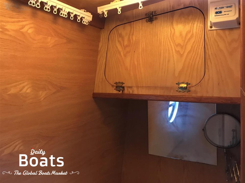 1998 Sea Otter 26 Narrowboat for sale. View price, photos and Buy 1998