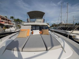 Buy 2022 Prestige Yachts 420