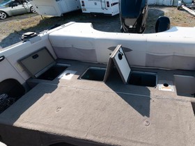 2010 Crestliner