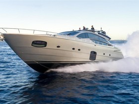 2015 Pershing 82