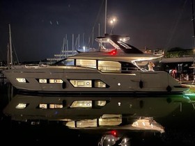 Acquistare 2021 Ferretti Yachts 670