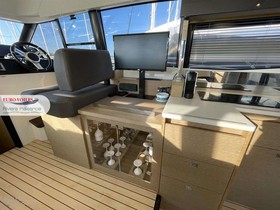 2017 Prestige Yachts 420
