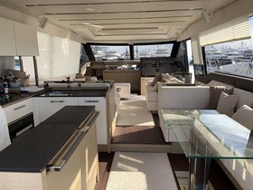 2017 Prestige Yachts 680