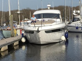 2015 Bavaria Yachts 45 Cruiser на продажу