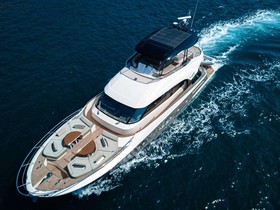 2015 Monte Carlo Yachts Mcy 86 na sprzedaż