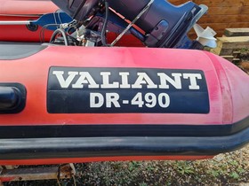 2004 Valiant 490 Dr te koop