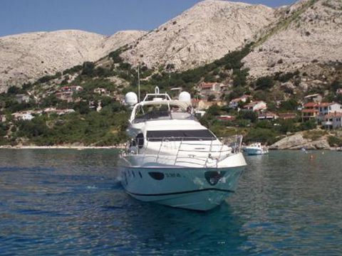 2008 Azimut 68 Evolution til salg