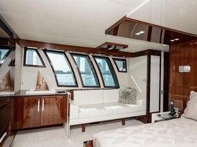 Buy 2010 Lazzara Yachts 92 Lsx