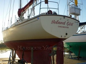Kupiti 1990 Island Packet Yachts 350