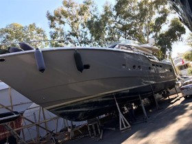 Ferretti Yachts Altura 69