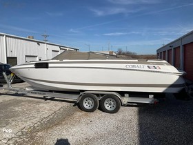 2000 Cobalt Boats 252 na prodej