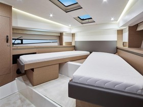 Buy 2023 Prestige Yachts 460