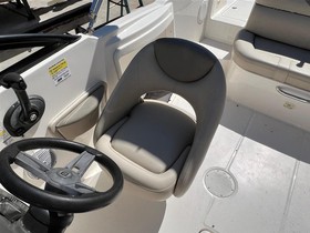 Kjøpe 2016 Bayliner Boats 210