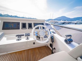 Osta 2018 Azimut Yachts 72