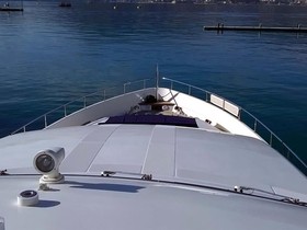 Vegyél 2005 Ferretti Yachts Custom Line 94